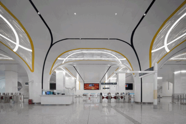 大兴机场“凤凰”展翅，欧普照明助力世界级工程