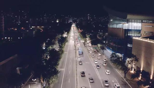 巴西升级安装超18.2万套LED路灯，谁是供应商？