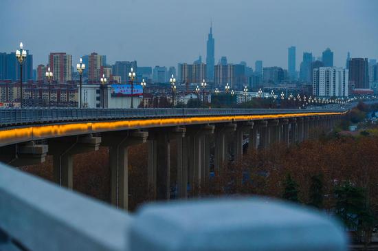 南京长江大桥背后的“灯光故事” 你知道吗? 南京长江大桥背后的“灯光故事” 你知道吗?