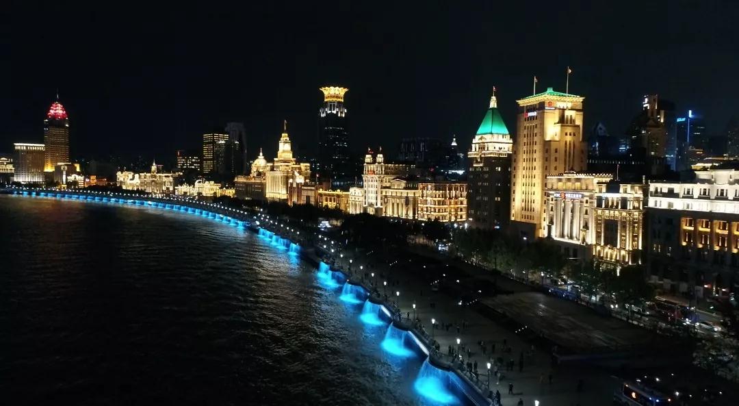 “进博会时间”开启夜景更震撼 背后团队解密灯光改造故事