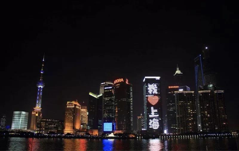 城市地标：广告传播的“蝴蝶效应”