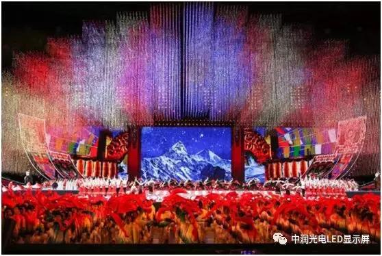 由中润光电承制的亚洲文化嘉年活动的巨型《LED灯光矩阵》荣膺吉尼斯世界纪录！