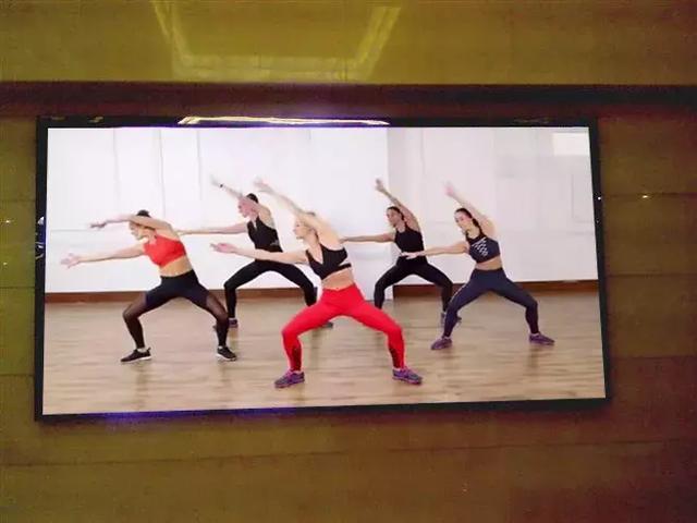 越夜越美丽 LED显示屏让都市娱乐更多彩！