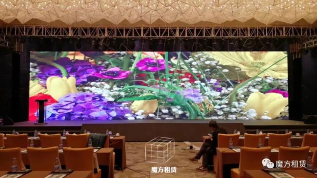 【LED显示屏全行业聚会】华夏光彩高清2.97蹿红 完美到哭! 【LED显示屏全行业聚会】华夏光彩高清2.97蹿红 完美到哭!