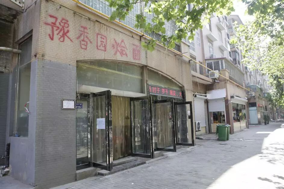 前有一指没，现有一撬光，户外广告清理整顿危机和机遇