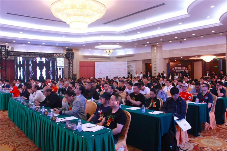 热烈祝贺慧聪2019年LED租赁屏新模式交流大会暨新产品发布会圆满成功