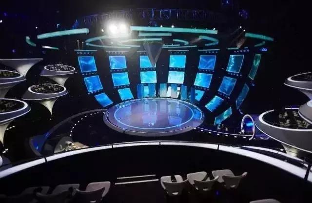 第九届北京国际电影节，LED冰屏凭什么持续登舞台C位？