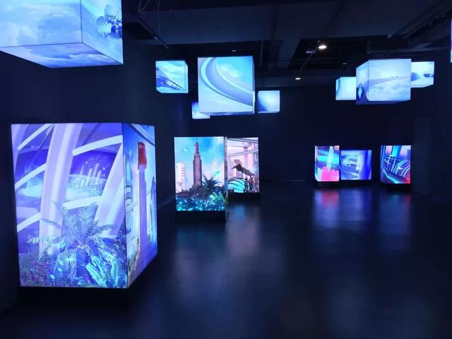 强力巨彩魅力闪耀2018世界VR产业大会