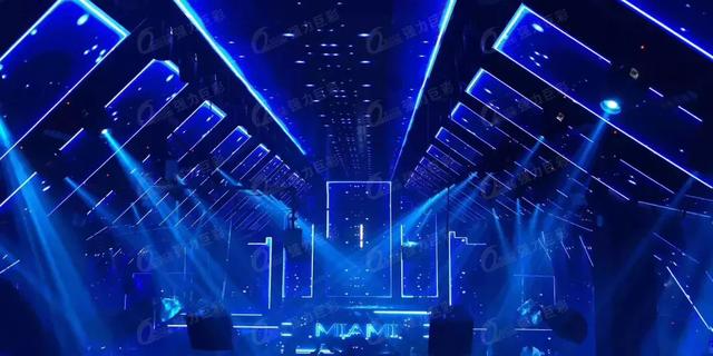 越夜越美丽 LED显示屏让都市娱乐更多彩！