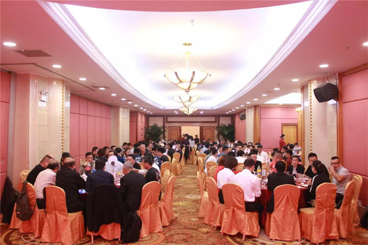 热烈祝贺慧聪2019年LED租赁屏新模式交流大会暨新产品发布会圆满成功