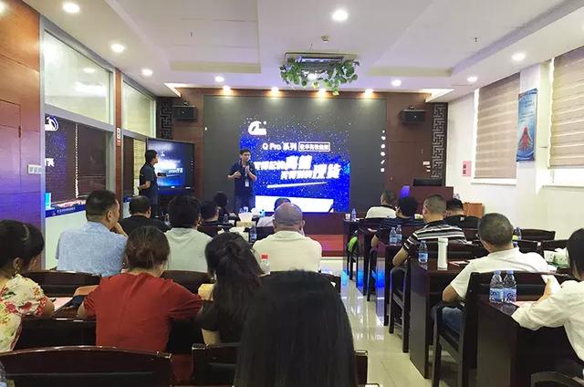 湖北武汉市安防协会莅临参观交流 盛赞强力巨彩
