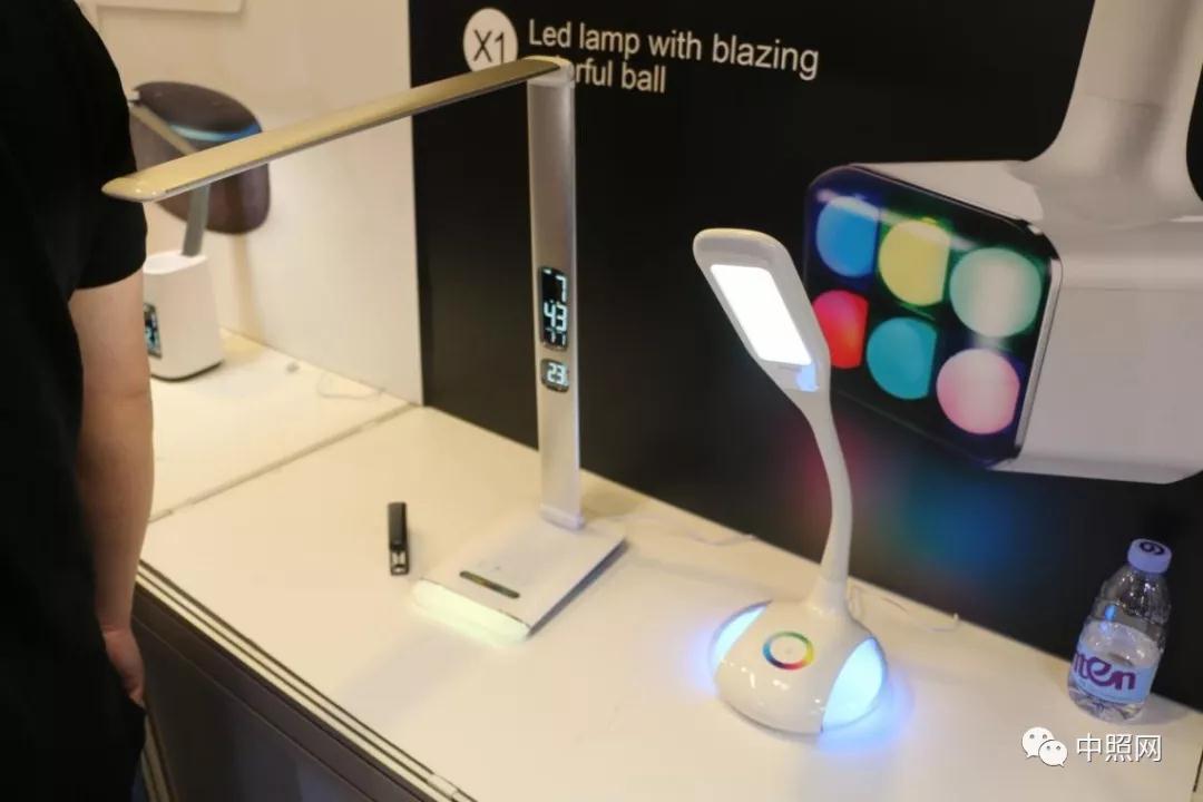 从2018香港秋灯展看灯具设计八大趋势