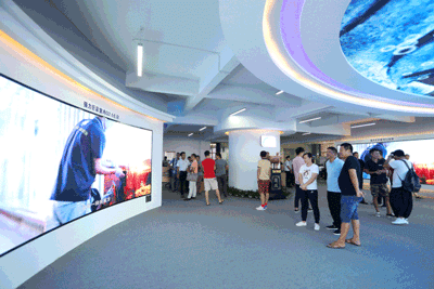 强力巨彩显示屏体验中心落地海南