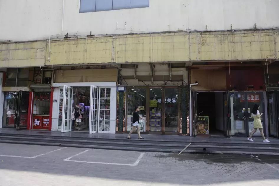 前有一指没，现有一撬光，户外广告清理整顿危机和机遇