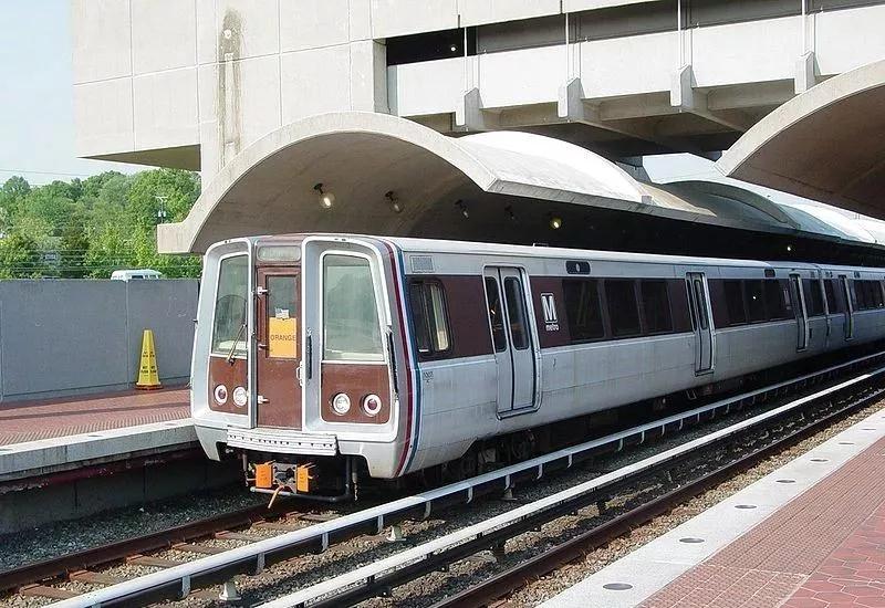 华盛顿15个地铁站照明升级为LED