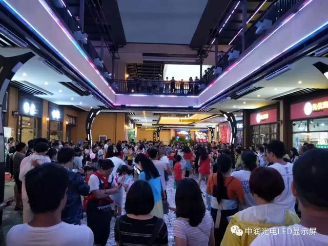 中润案例|云南曲靖天幕-如何让一个停业1年的商业街重新火爆起来！