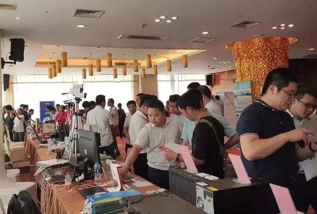 强力巨彩全国推介会再掀热潮！