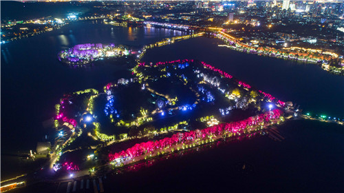 灯光秀美景，璀璨迎国庆 南京夜景照明开启“节日模式”