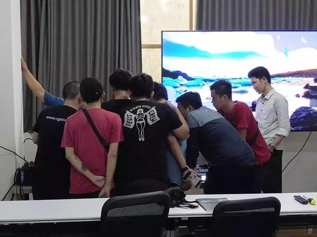RGBlink视诚夏季开放日&产品培训集锦
