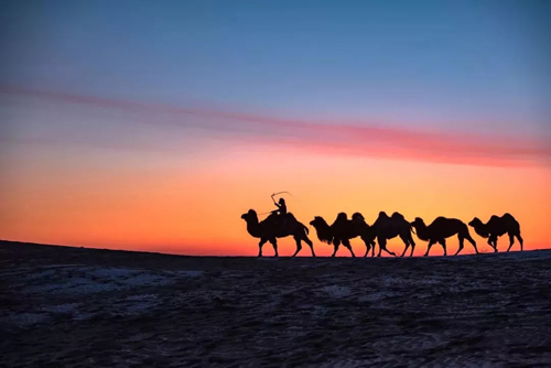 LED屏行业深陷“亏损潮”泥沼 中小型企业该如何走出2018年低谷？