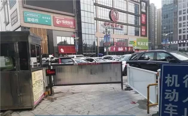 前有一指没，现有一撬光，户外广告清理整顿危机和机遇