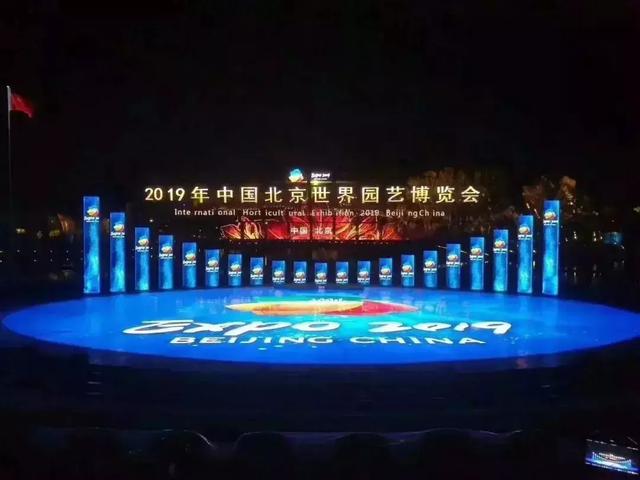 720°舞美设计国内首次亮相，文体产业发展给LED显示屏带来更多科技感