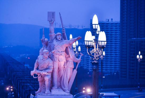 南京长江大桥背后的“灯光故事” 你知道吗? 南京长江大桥背后的“灯光故事” 你知道吗?