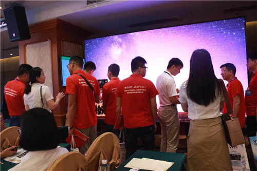 强势登陆！2019慧聪LED显示屏行业第六届十佳品牌专场考察团暨厂商技术交流会强势来袭！