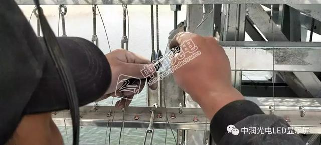 中润光电承建的晋阳湖2000平米大型LED网格屏正式启用! 中润光电承建的晋阳湖2000平米大型LED网格屏正式启用!