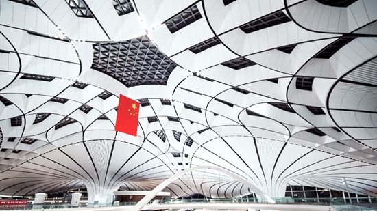 欧司朗“先进之光”点亮北京大兴国际机场