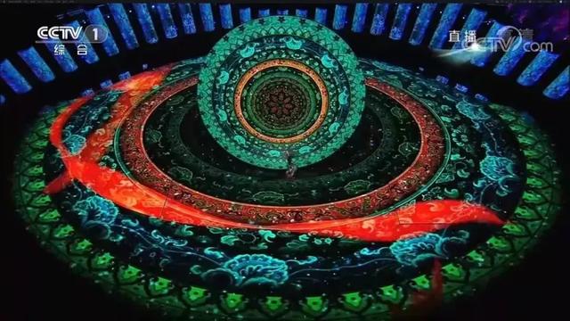 溢彩世园会 晶台谱华章