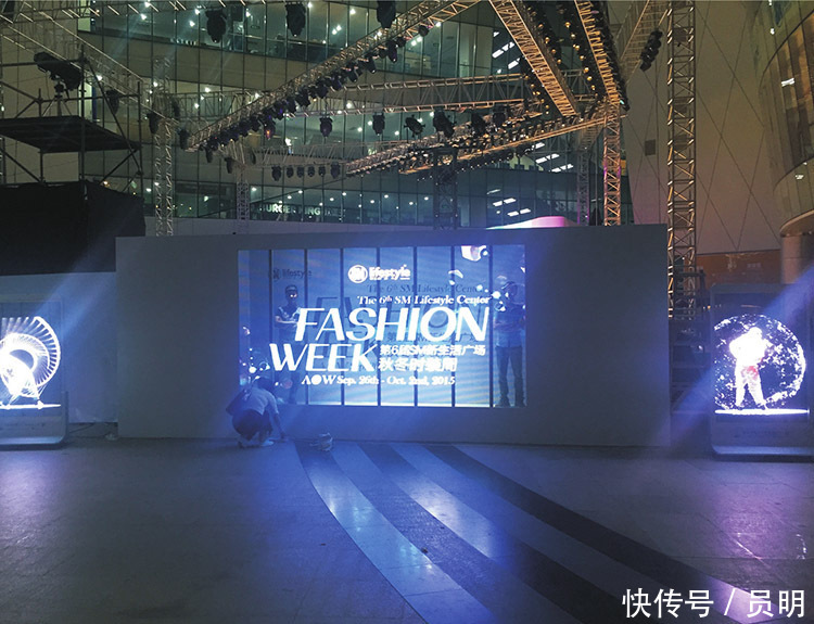 LED透明屏日常维护的方法