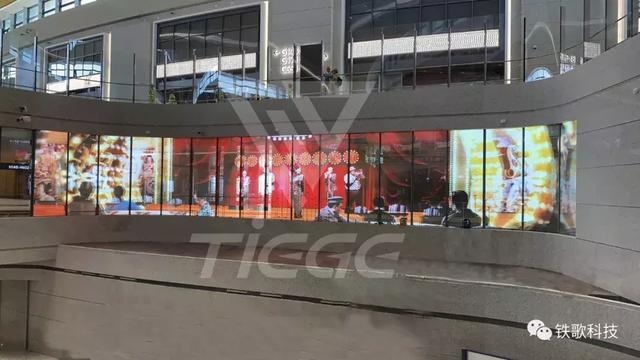 匠心打造 | 铁歌贴膜屏在浦东机场卫星厅大放异彩