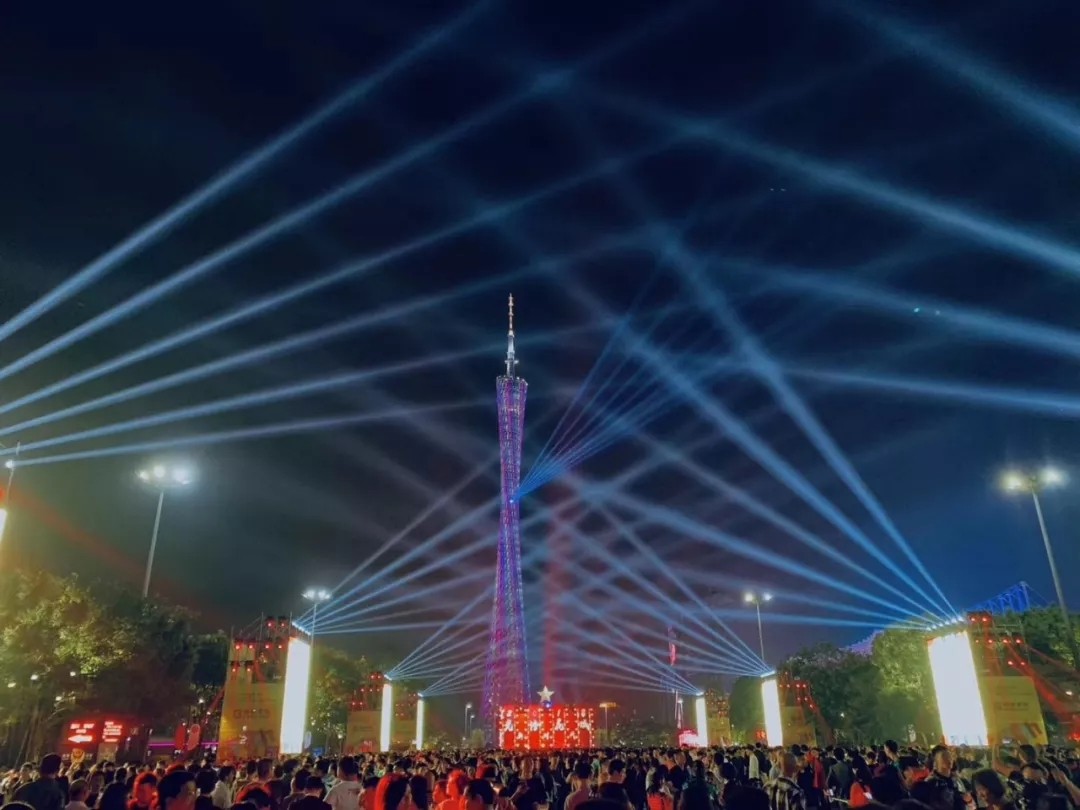 美爆了！2018广州国际灯光节闪耀夜空！