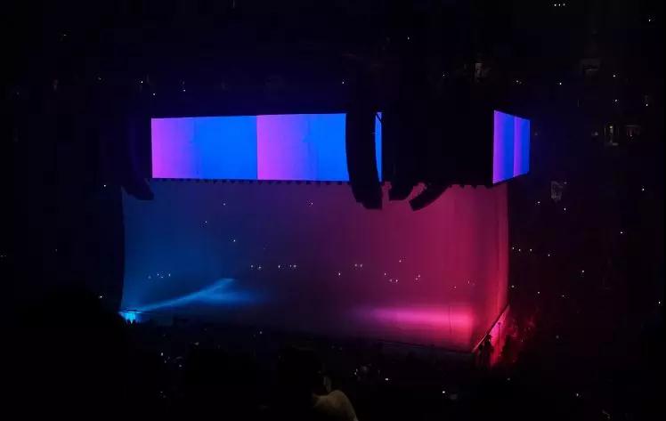 有钱就可以为所欲为吗？这个舞台告诉你：是的！