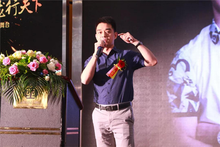 热烈祝贺慧聪2019年LED租赁屏新模式交流大会暨新产品发布会圆满成功
