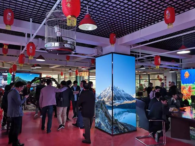 激情燃烧的五月，又一家LED旗舰店火爆开业！