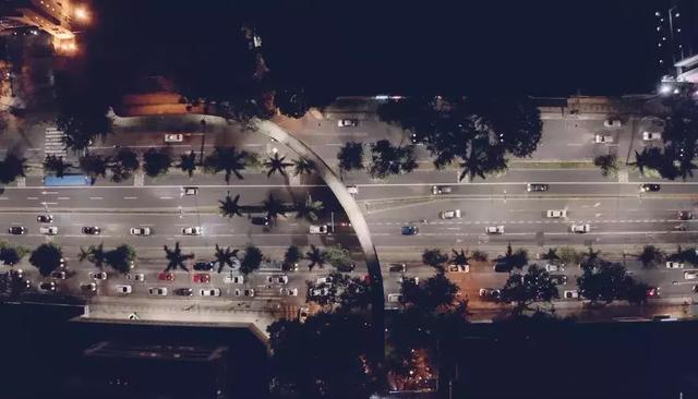 巴西升级安装超18.2万套LED路灯，谁是供应商？