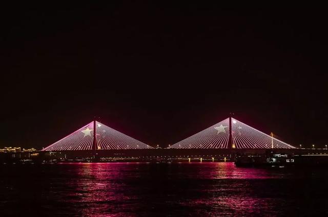 武汉军运会开幕式彩排！军运会推动武汉城市面貌脱胎换骨