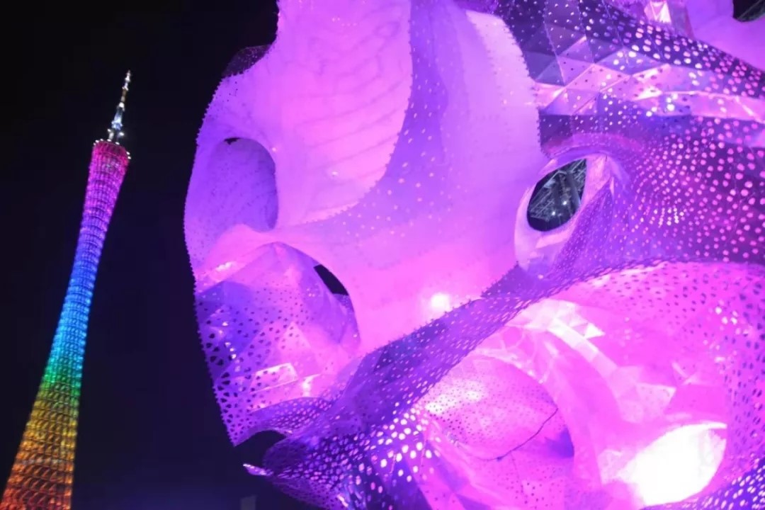 广州国际灯光节《海心之珠》——朦胧夜色花心开，海心明珠耀天河