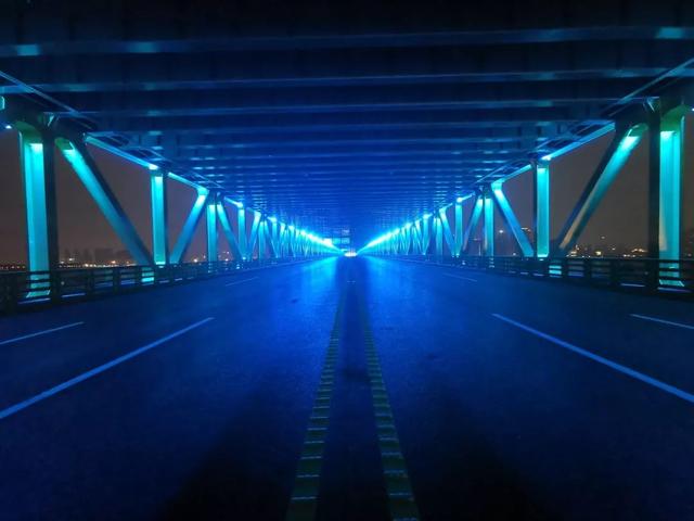 武汉军运会开幕式彩排！军运会推动武汉城市面貌脱胎换骨