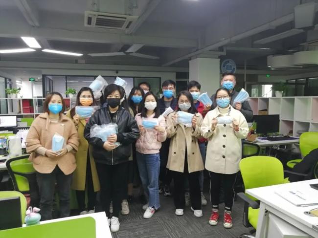 蓝普科技第一批2万医用口罩驰援各地品牌运营中心和代理商｜蓝普科技爱不缺席
