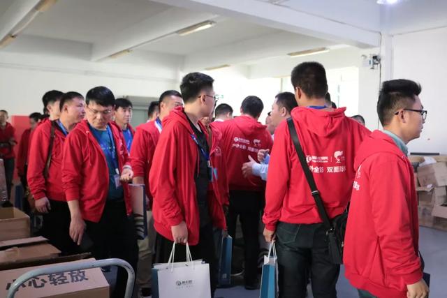 “蝶变·跨越”2019年第七届慧聪LED显示屏行业十佳品牌专场采购团火热开启！