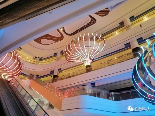 巧夺天工！ 铁歌透明贴膜屏进军龙湖南京龙湾天街