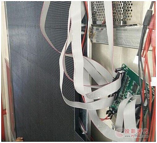 一步一步教你如何将LED显示屏模组安装成整屏