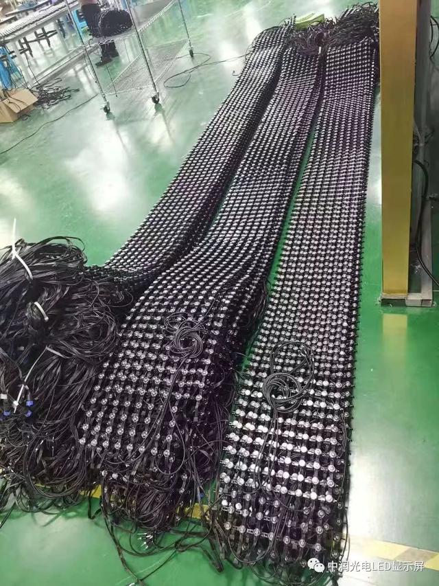 湖中央有什么样的好策划项目呢?湖中央的项目选什么样的屏好呢? 湖中央有什么样的好策划项目呢?湖中央的项目选什么样的屏好呢?