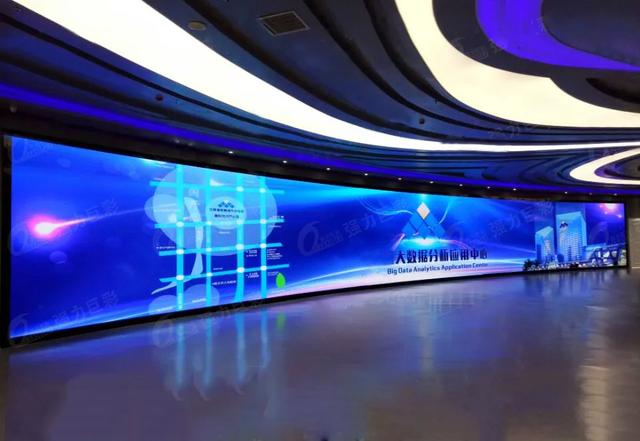 美出天际的LED弧形屏，你不心动吗？