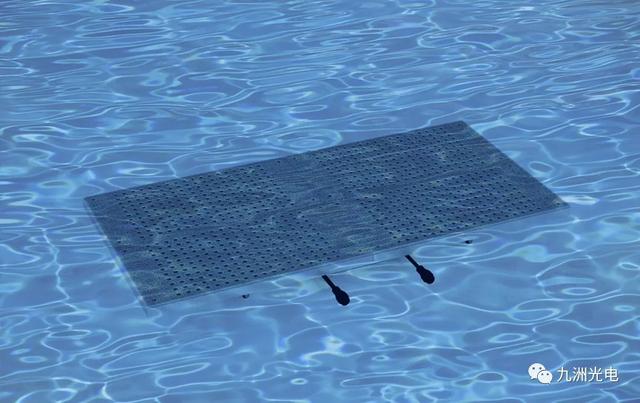 九洲光电│横店影视城之梦幻太极1353㎡LED水浸屏完美绽放