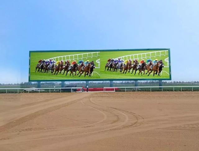 “屏”实力惊艳，强力巨彩闪耀军运会赛场