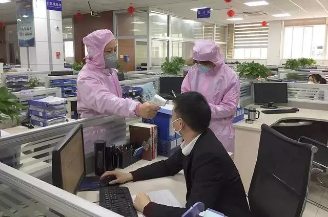 5万口罩驰援省级品牌运营商和品牌服务商 强力巨彩暖心行动ing ！
